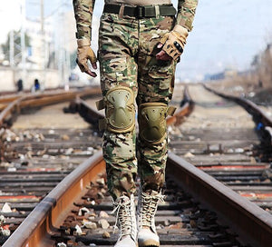 Military Uniform Camouflage Suits Men Army Combat Shirt+Tactical Pants Airsoft  Uniform Brand Clothes