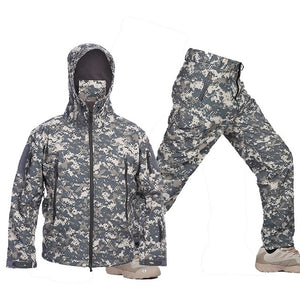 Military TAD Camouflage Shark Skin Soft Shell Tactical Suits Winter Autumn Waterproof Fleece Combat Gear Men clothing suit BF05