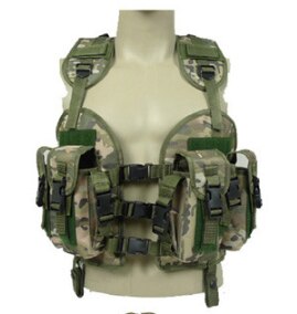 Tactical Vest Waistcoat Combat Swat Water Bag Shooting Assault Vest Military Enthusiast CS Survival Protection Vest