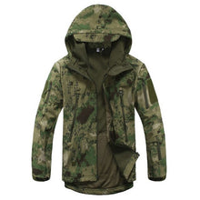 Load image into Gallery viewer, Lurker Shark Skin Softshell Military Tactical Jacket Men Waterproof Coat Camouflage Hooded Jacket Army Camo Windbreakers